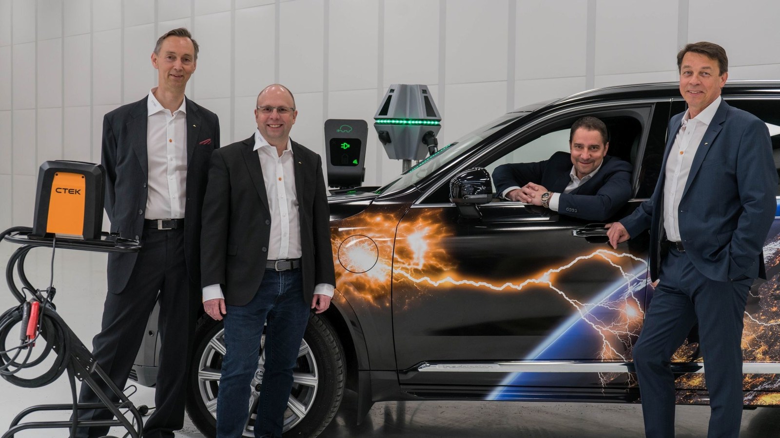 CTEK acquires Chargestorm AB to enter the EV market 