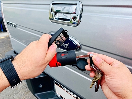 BOLT Lock, a company who uses the ignition keys of vehicles to unlock their patented locks, has met this transition to keyless entry fobs and keyless starts by announcing that their products use the valet key which comes with the electronic key fobs. 