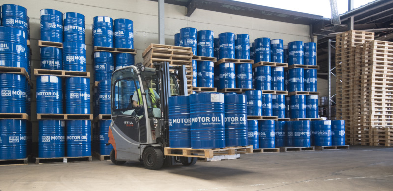 LIQUI MOLY reports that it has produced more lubricant this year than ever before. The German oil and additive specialist produced 105,000 tonnes of lubricant – 27 percent more than in the previous year.