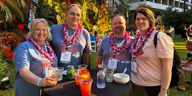 The Aftermarket Auto Parts Alliance brings100 attendees to Honolulu, Hawaii to spend a week in paradise as they kick off the Auto Value “Hawaii Getaway” promotion. 