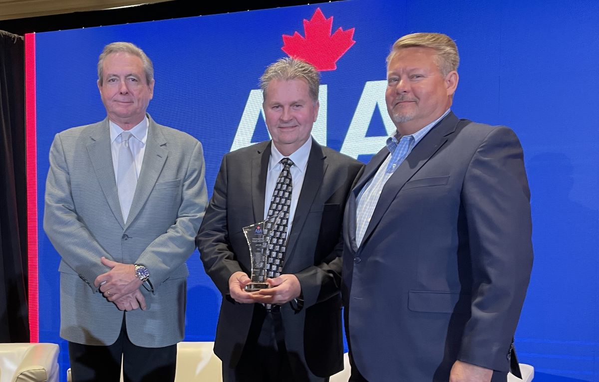 AIA Canada Distinguished Service Award winner Bill Hay says his long career in the aftermarket is testament to the people he has worked with.