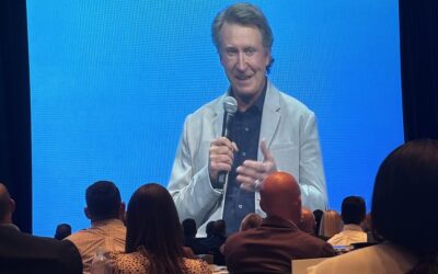 Gretzky talks leadership, team building and, yes, hockey at AAPEX keynote