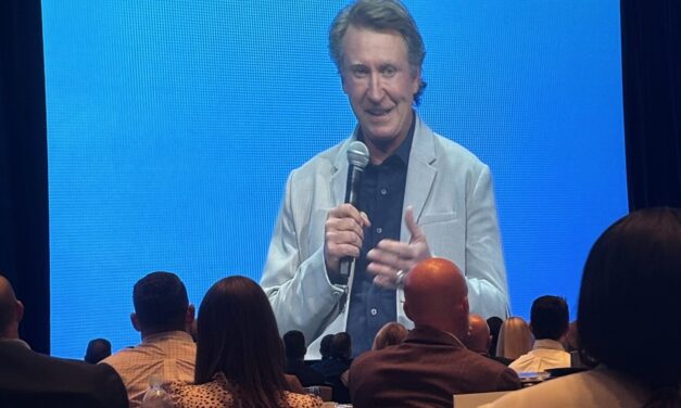 Gretzky talks leadership, team building and, yes, hockey at AAPEX keynote